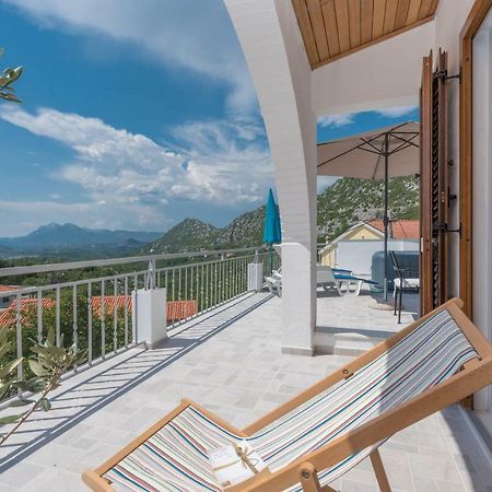 Holiday Home Horizonte With Jacuzzi Gornja Brela Luaran gambar