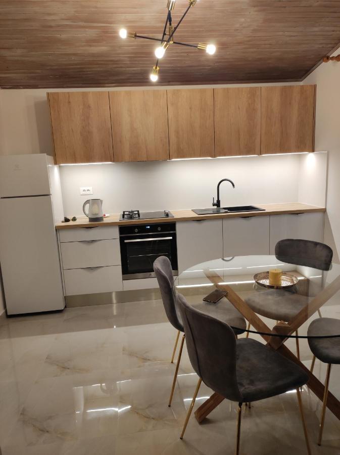 Holiday Home Horizonte With Jacuzzi Gornja Brela Luaran gambar