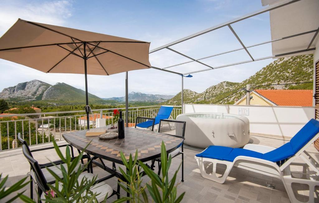 Holiday Home Horizonte With Jacuzzi Gornja Brela Luaran gambar