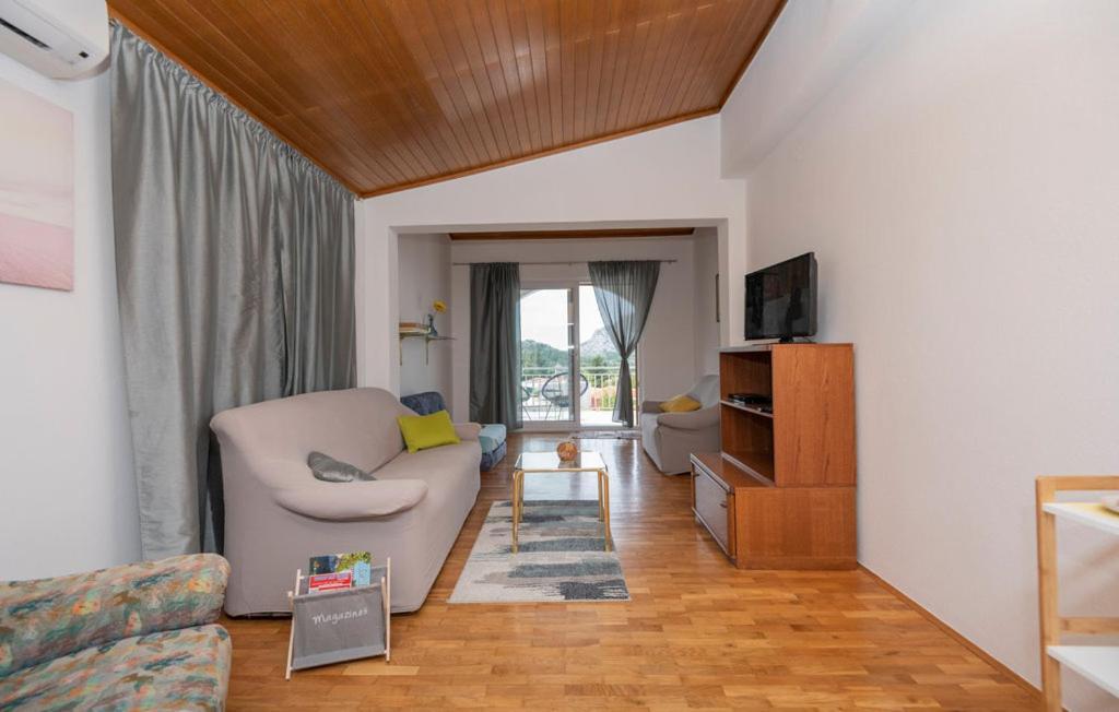 Holiday Home Horizonte With Jacuzzi Gornja Brela Luaran gambar