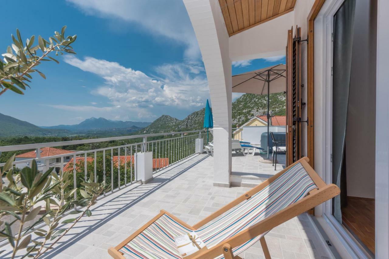Holiday Home Horizonte With Jacuzzi Gornja Brela Luaran gambar